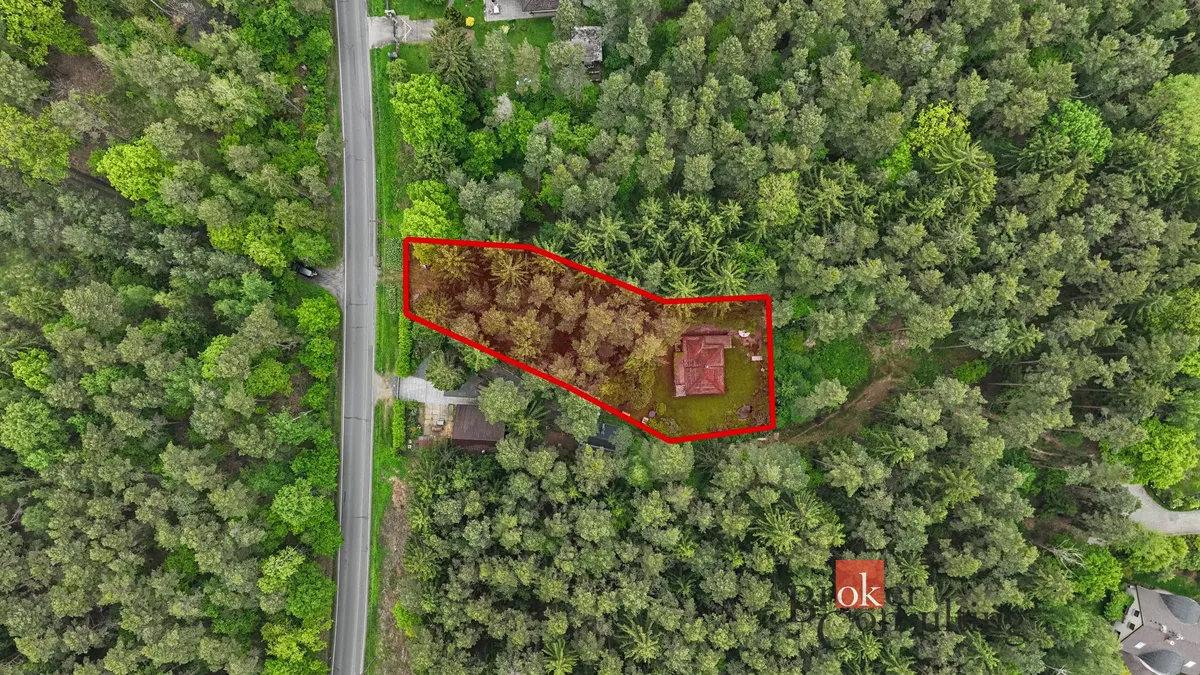 Prodej stavebního pozemku 1366 m²